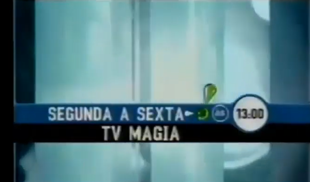 A RedeTV tinha diferentes sessões de filmes espalhados pela programação na década de 2000 (Créditos: Reprodução)