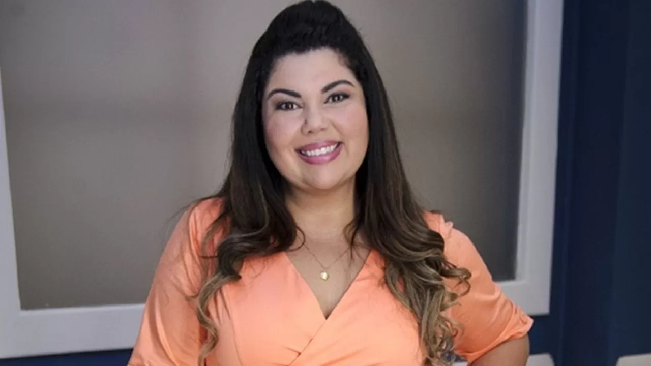 Fabiana Karla é a nova apresentadora de reality show do SBT (Foto: Reprodução)