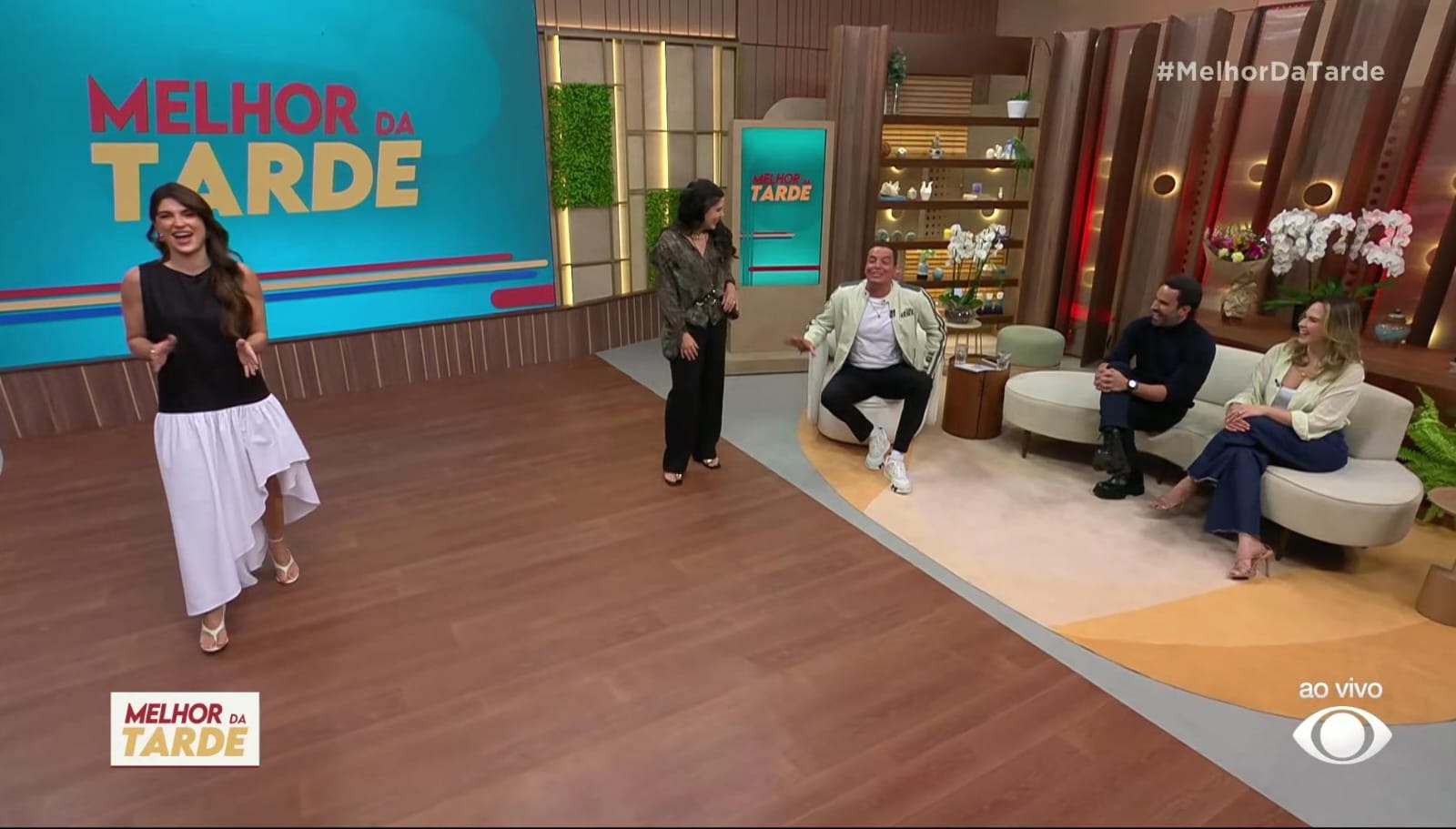 Elenco do primeiro dia do novo Melhor da Tarde, exibido ao vivo pela Band (Créditos: Reprodução)