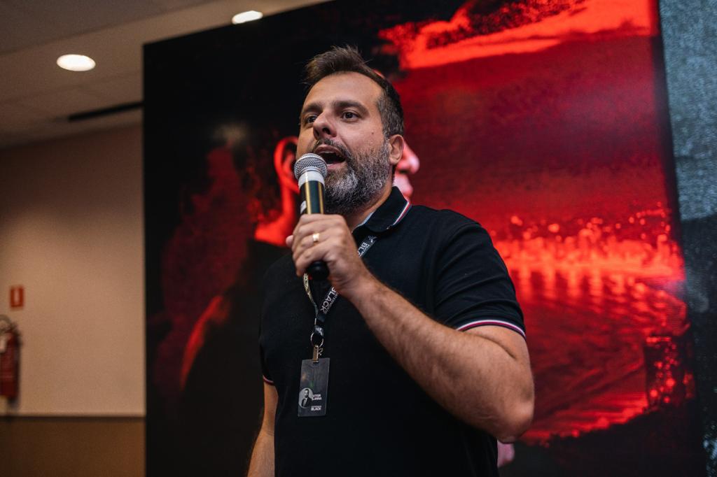 Vitor Lanna é advogado especializado em resolver problemas familiares (Divulgação/ Instagram)