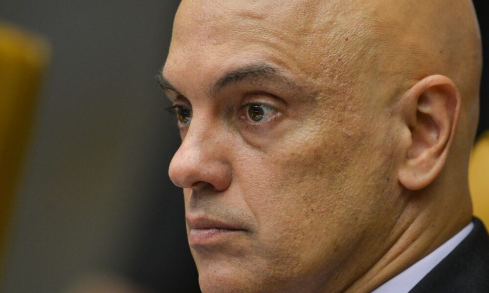 Moraes autoriza acesso da CGU às investigações contra Bolsonaro