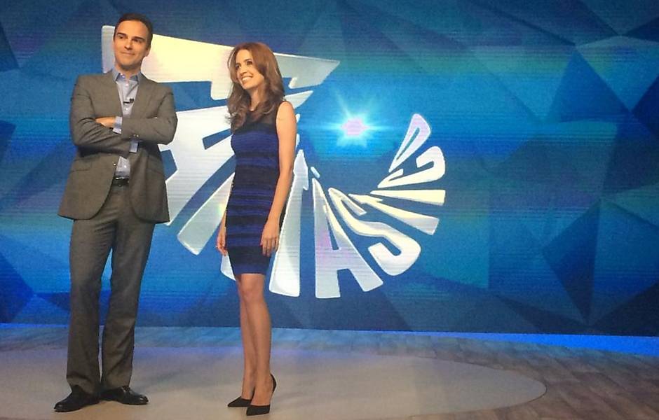 Programa apresentado por Tadeu Schmidt e Poliana Abritta, o Fantástico tem a estreia de uma nova série neste domingo (01). (Foto: Divulgação/Rede Globo)