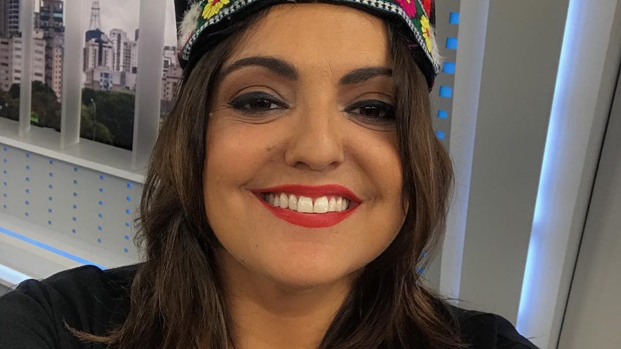 Fabíola Reipert pode ganhar um novo programa da RecordTV. Apresentadora é uma das principais estrelas do canal Fabíola Reipert pode ganhar um novo programa da RecordTV. Apresentadora é uma das principais estrelas do canal