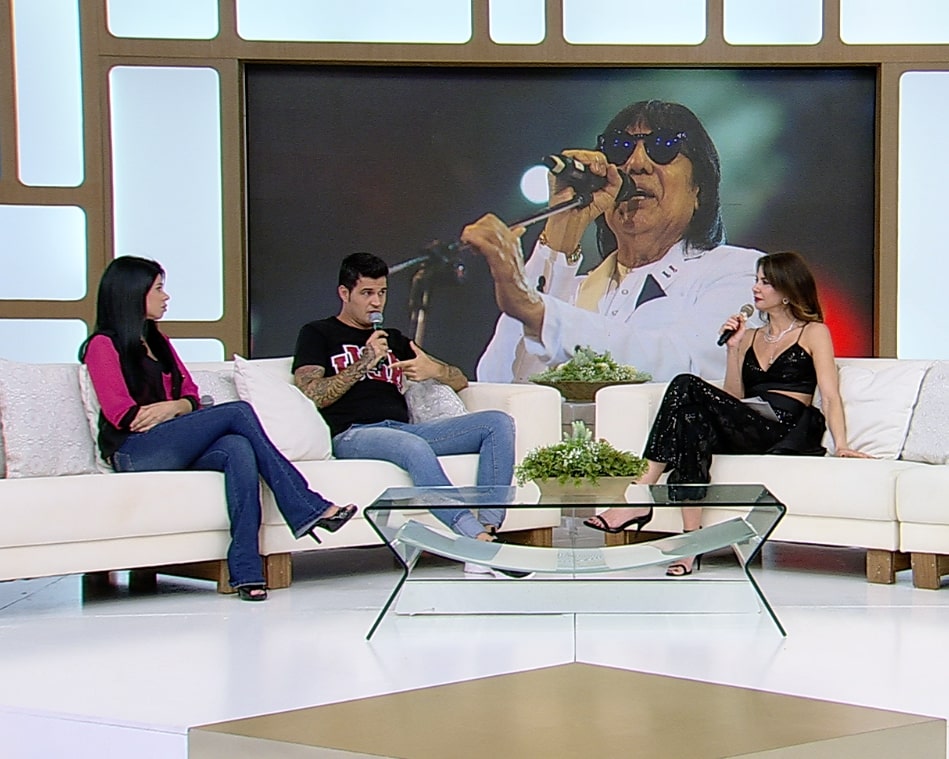 Em retorno ao vivo, SuperPop bate recorde de audiência na RedeTV!. (Foto: RedeTV!)
