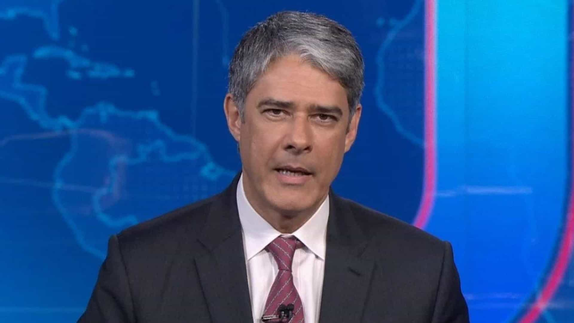 William Bonner é o âncora do Jornal Nacional, exibido pela Globo, e está de férias ao lado de Renata Vasconcellos (Créditos: Reprodução)