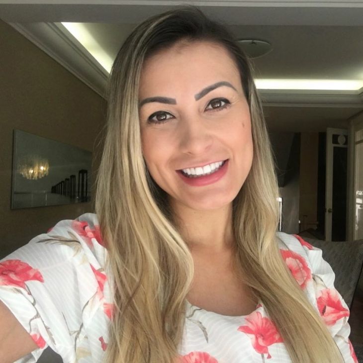 Além de Claudete e as novelas mexicanas, Andressa Urach pode aceitar convite da Globo para o BBB21 (Créditos: Reprodução)