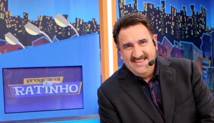 Ratinho, apresenta o seu programa no SBT (Foto: Reprodução)