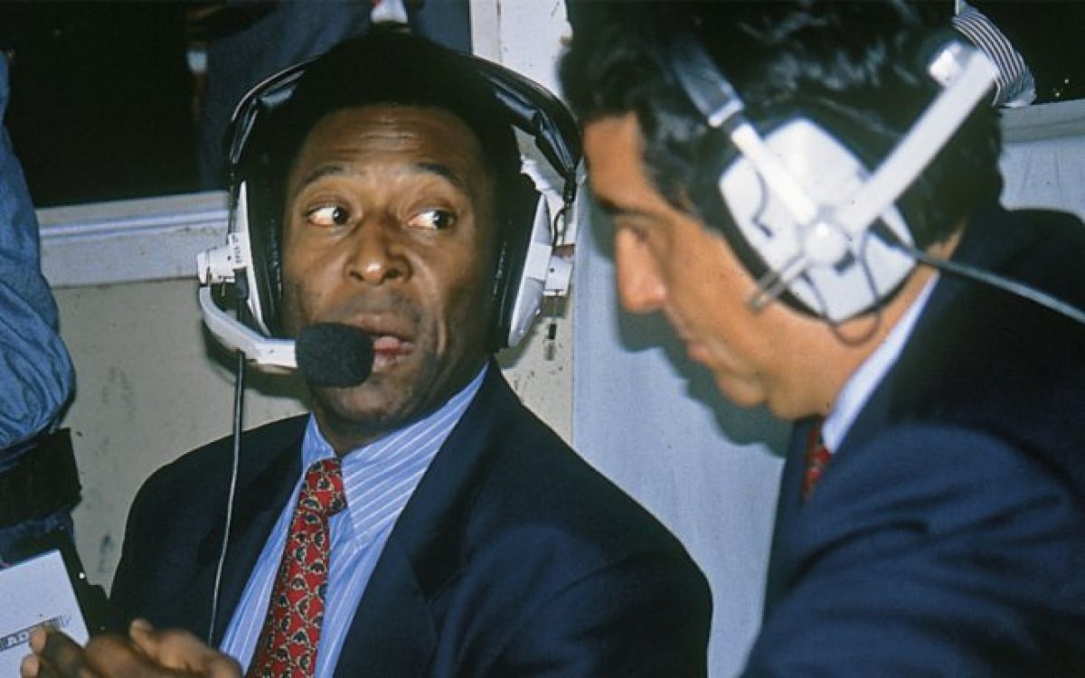 Galvão e Pelé e uma treta histórica. Veja e todavia relembre as maiores gafes do Jornalismo esportivo. Credito: Foto reprodução