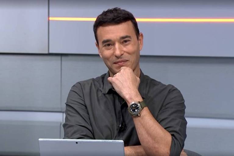 Apesar de não assumir ao vivo, André Rizek tem uma paixão pelo Timão. Foto reprodução SporTV