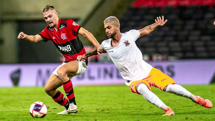 Repleto de garotos, o Flamengo venceu na estreia da competição. Crédito: Alexandre Vidal/Flamengo