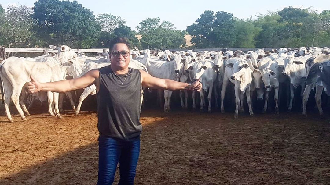 O cantor sertanejo Leonardo é dono de uma fazenda gigantesca em Goiás (Foto: Reprodução)
