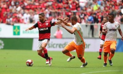 Diego está de férias e não entra em campo logo mais. Crédito: Flamengo