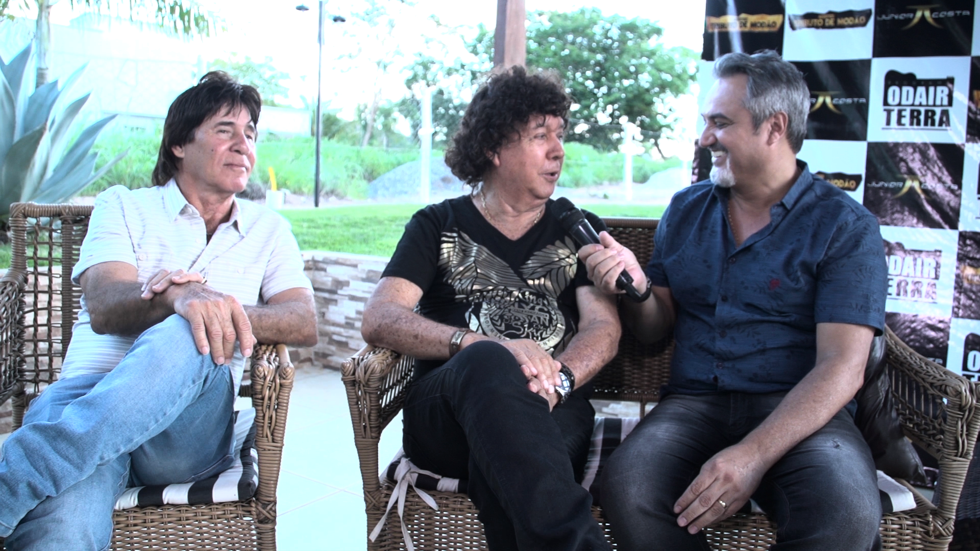 A dupla Teodoro e Sampaio conversou com Odair Terra (Foto: Divulgação)