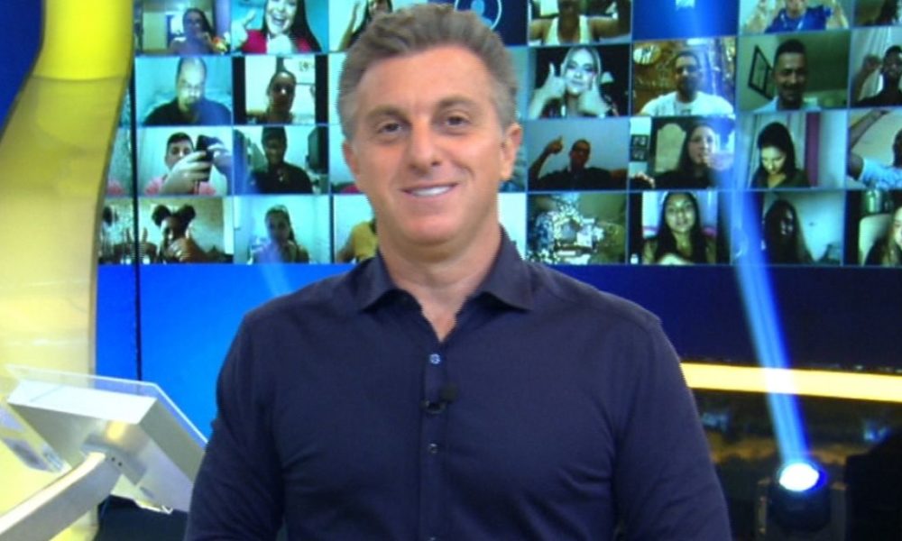 Luciano Huck assume o domingo e tem chamada divulgada (Foto: Reprodução)