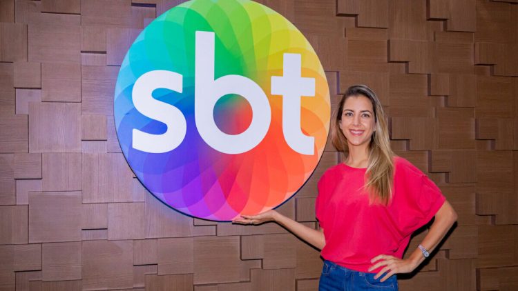 Em resumo, o SBT anunciou a contratação da apresentadora ex-Globo Domitila Becker