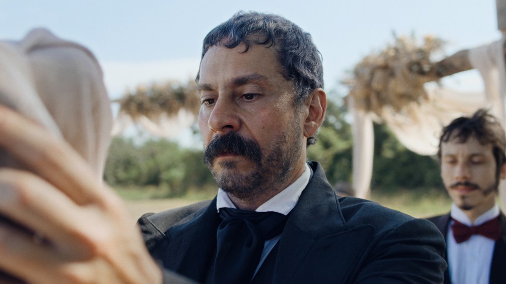 Tonico (Alexandre Nero) em cena na novela Nos Tempos do Imperador, da Globo (Créditos: Reprodução)