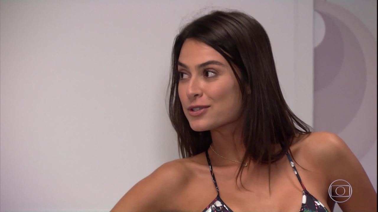 Amanda (Thaila Ayala) em cena na novela Ti Ti Ti, da Globo (Créditos: Reprodução)