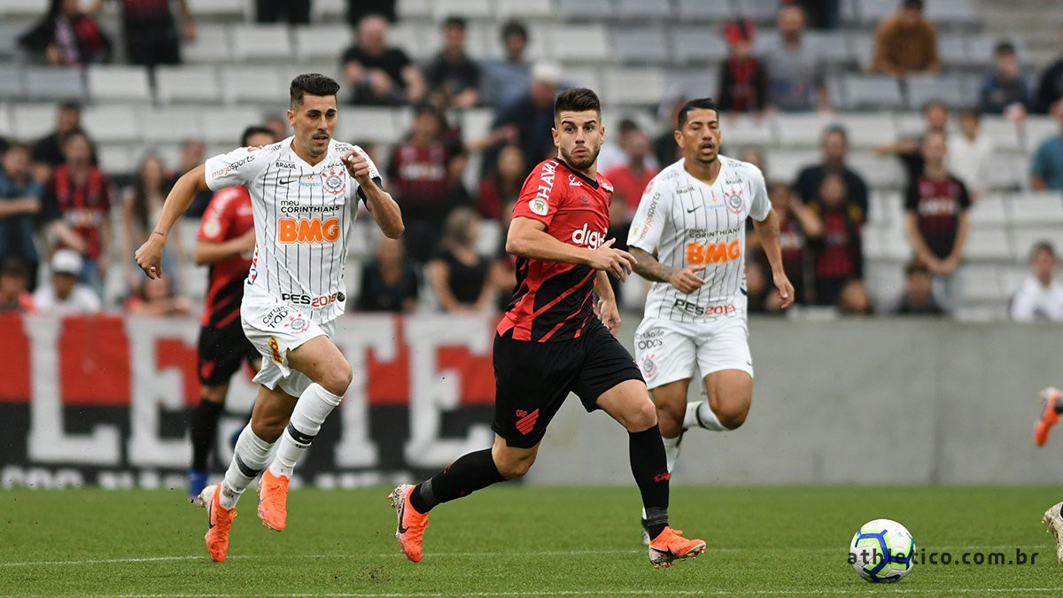 A partida entre Athletico PR X Corinthians poderá marcar uma nova era para a Rádio Jovem Pan. Foto reprodução Twitter Athletico PR