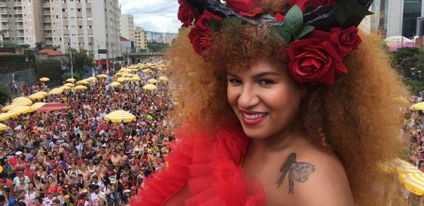 Cantora Mel (Ex-Banda Uó) no bloco Domingo Ela Não Vai, que estará no Carnaval da Vacina (Foto: Reprodução)