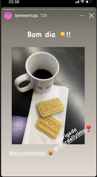 Em suma, o presente inusitado deu o que falar na Globo (Reprodução: Instagram)