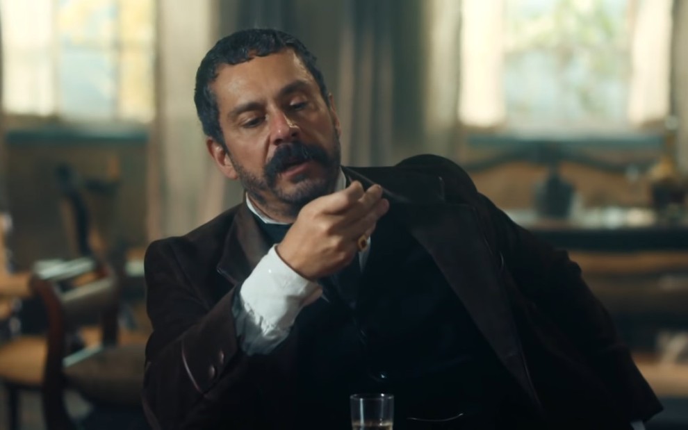 Tonico (Alexandre Nero) em cena na novela das seis da TV Globo (Créditos: Reprodução)