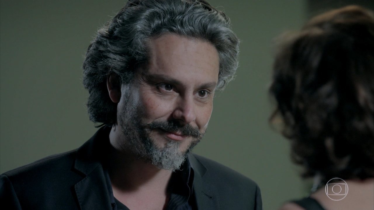 Alfredo (Alexandre Nero) em cena na novela Império, da Globo (Créditos: Reprodução)