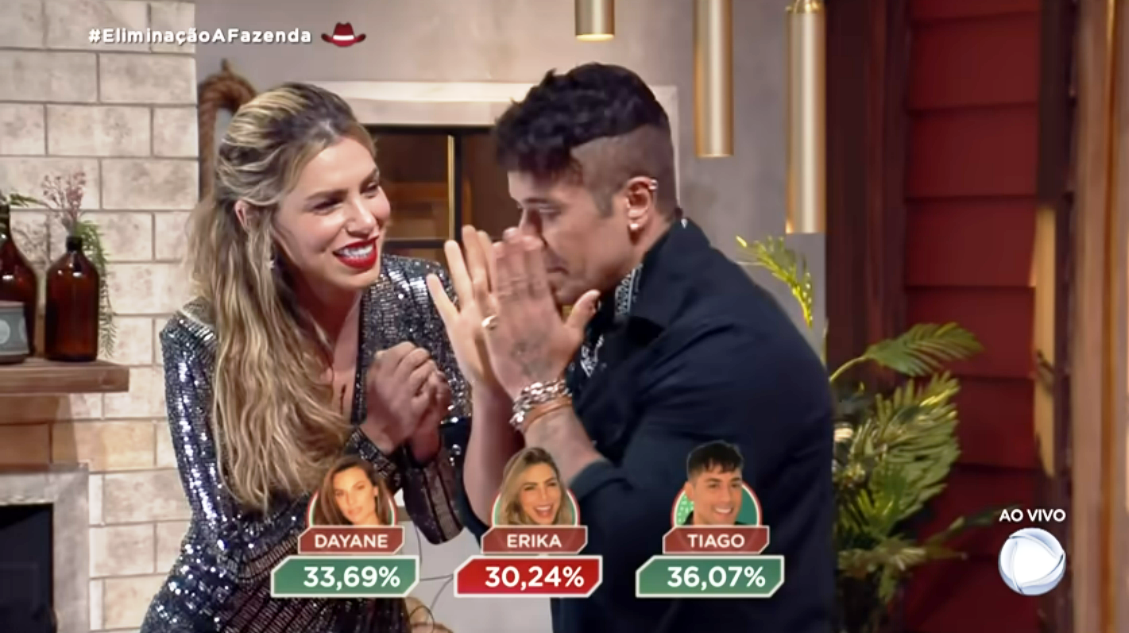 Por fim, Tiago Piquilo escapou de sua primeira roça em A Fazenda (Reprodução: PlayPlus)