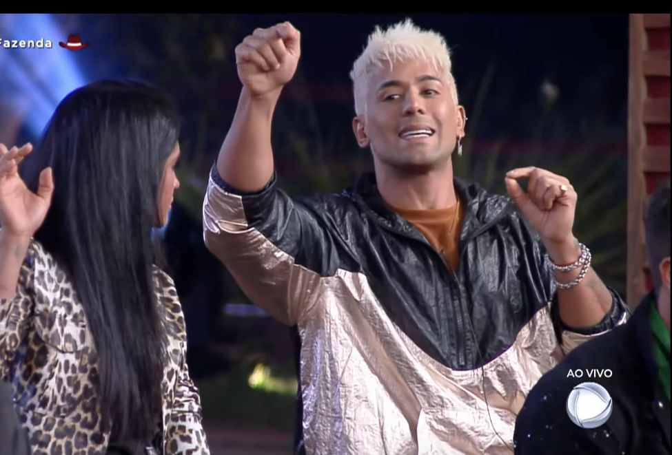 De fato, Tiago mostrou um pouco as asas e falou mais durante a treta envolvendo Mileide e também Sthe (Reprodução: PlayPlus)