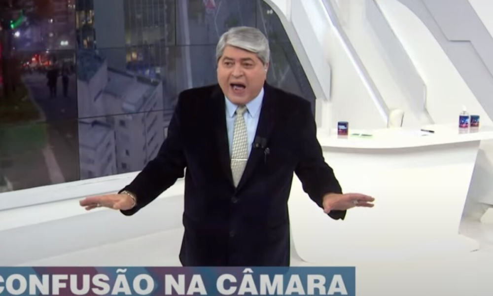 José Luiz Datena acabou perdendo a paciência e as estribeiras e surtou ao vivo durante o Brasil Urgente. Confira o vídeo e saiba mais sobre.