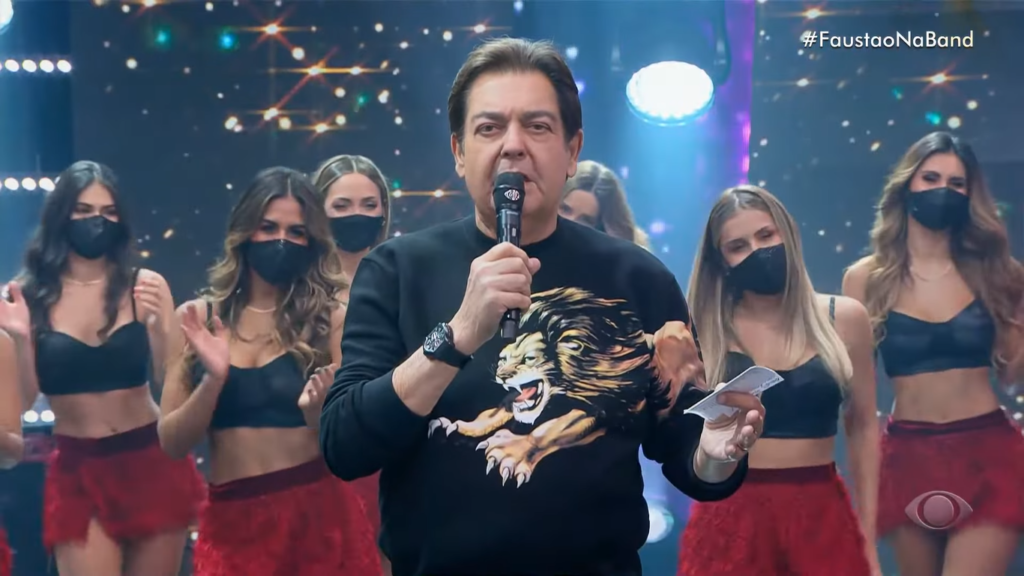 Após anos de Globo, Faustão retornou para a Band no horário nobre (Foto: Reprodução)