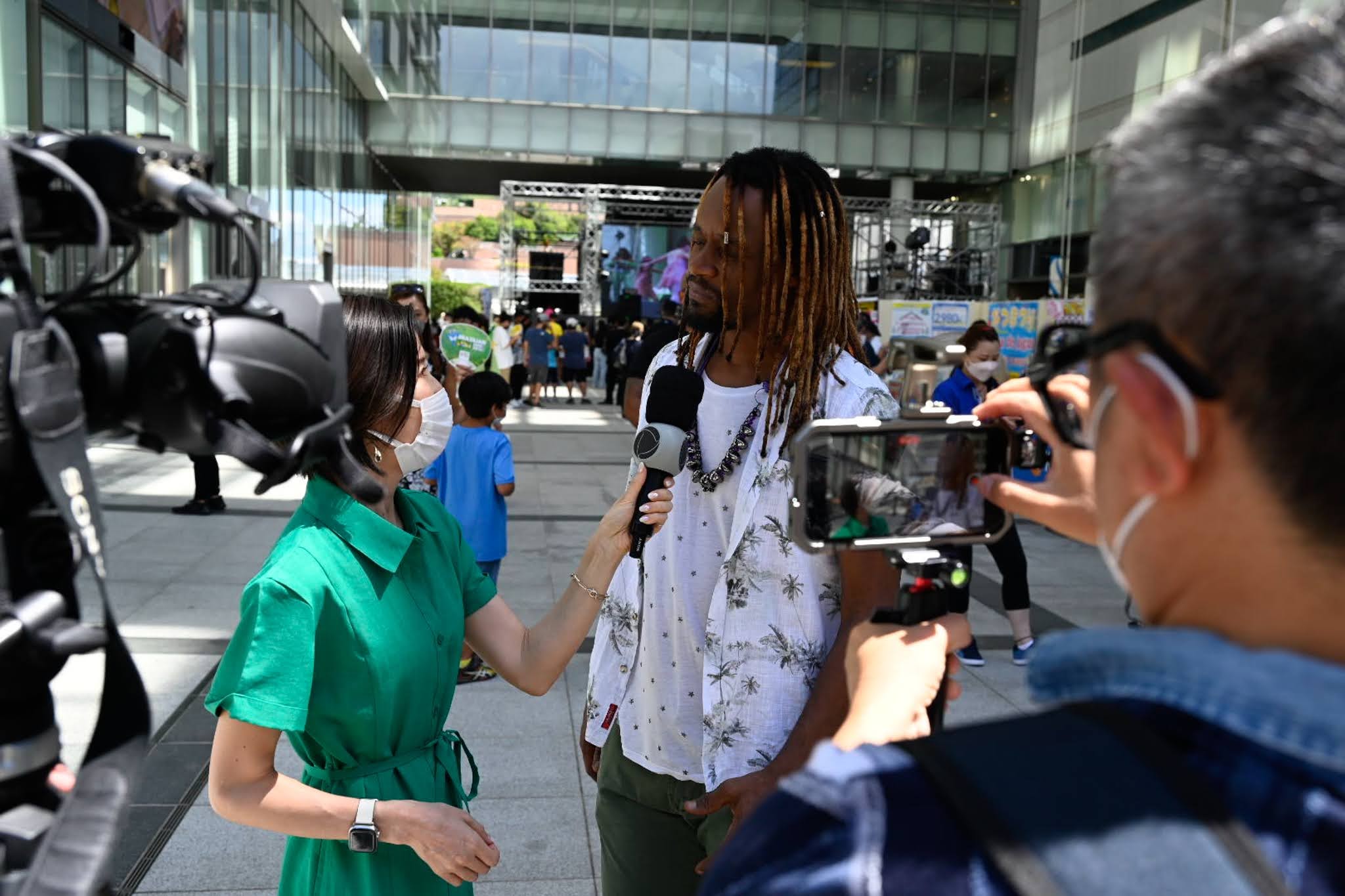 Record fez importante cobertura de evento "abandonado" pela TV Globo (Créditos: Divulgação)