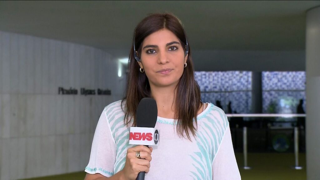 Andréia Saidi recebe promoção e causa incômodo nos seus colegas de trabalho. Foto/Reprodução: Web.