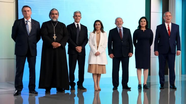 Candidatos a presidência participaram de vários debates na Globo e renderam muita grana para o canal (Foto: Reprodução)