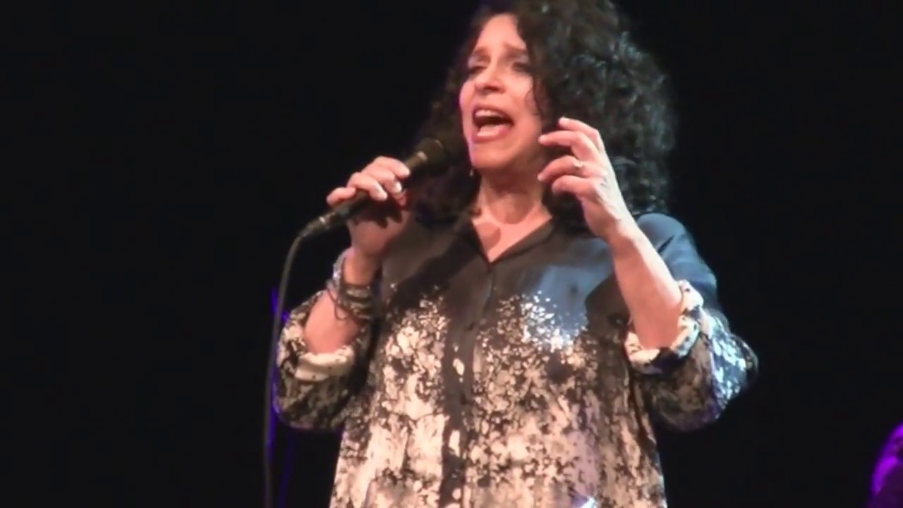 A cantora Gal Costa morreu nesta quarta-feira (09) (Créditos: Reprodução/Youtube)